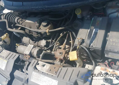 2005 Chrysler Town & Country Limited из США, поврежденный, VIN 2C8GP64L95R429294